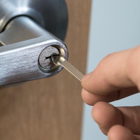 READYMAN Lock Blocker - Access Denial Card